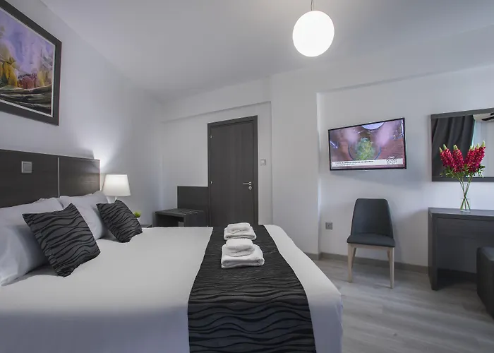 Blazer Aparthotel 3*