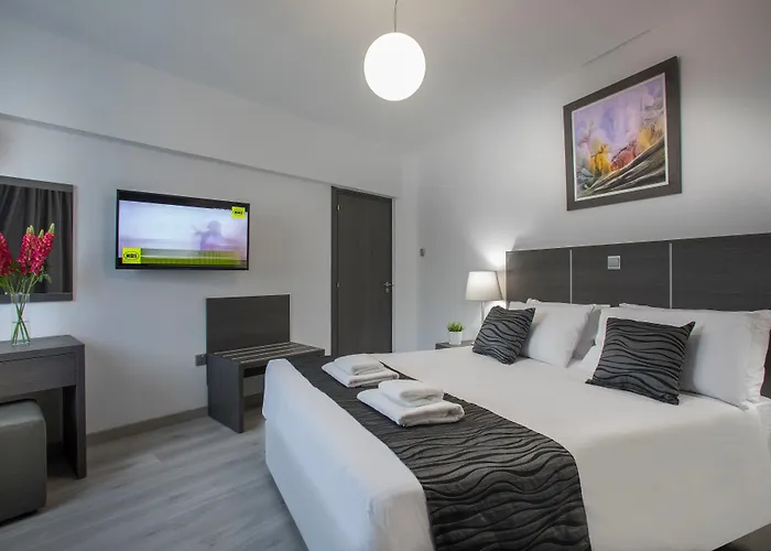 Blazer Aparthotel 3*