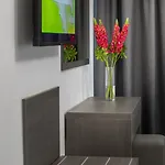 Blazer Aparthotel Larnaca