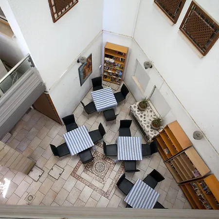 Apartmanhotel Blazer Lárnaka