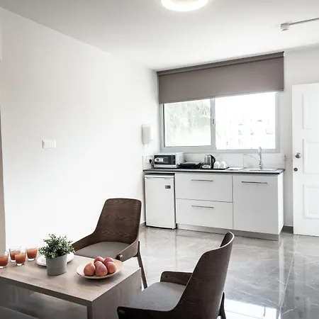 Apartmanhotel Blazer Lárnaka