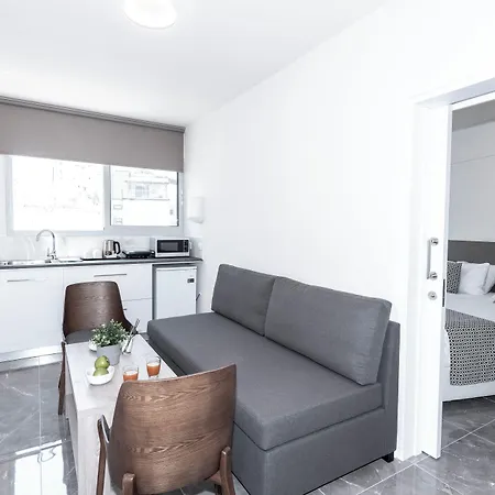 Blazer Apartmanhotel 3*