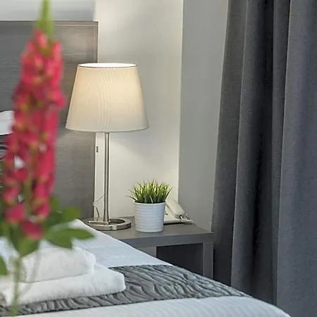 Blazer Aparthotel 3*