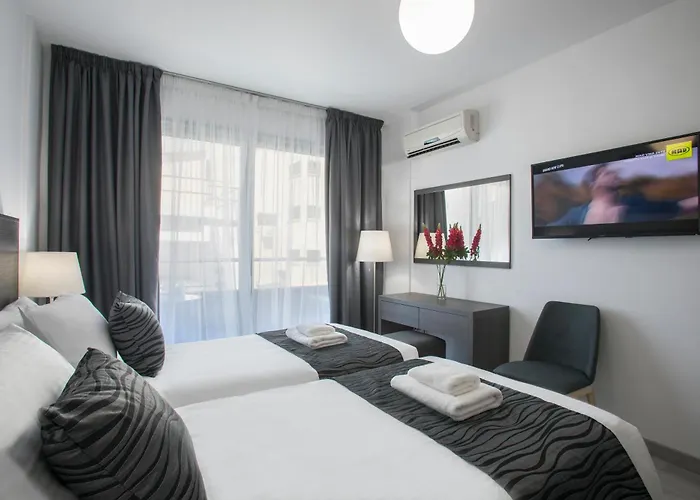 Apartmanhotel Blazer Lárnaka