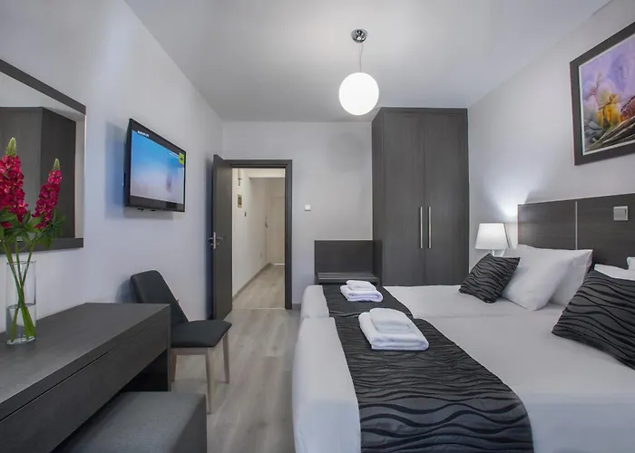 Aparthotel Blazer 3*