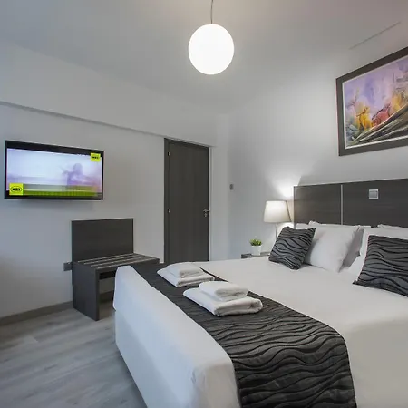Blazer Aparthotel 3*