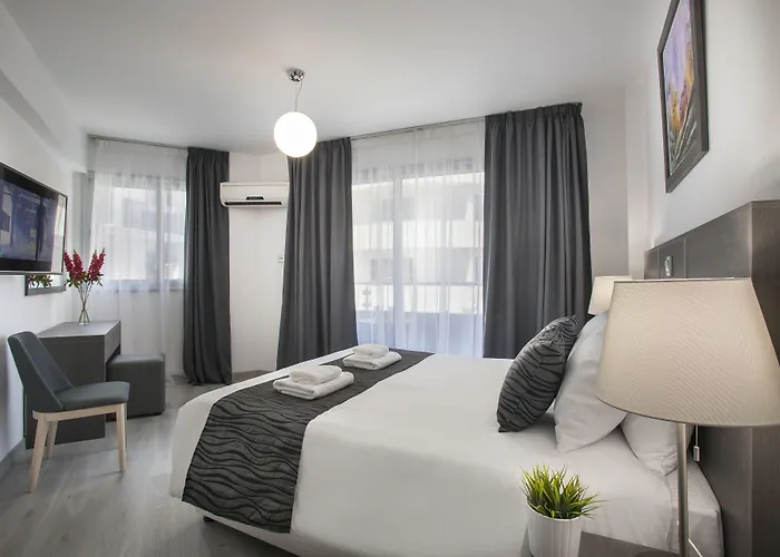 Blazer Appart hôtel 3*